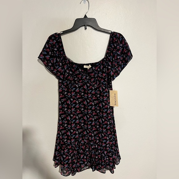 NWT Rewind Floral Mini Dress Size S - Picture 1 of 7